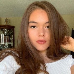 Meet your Posher, Savannah